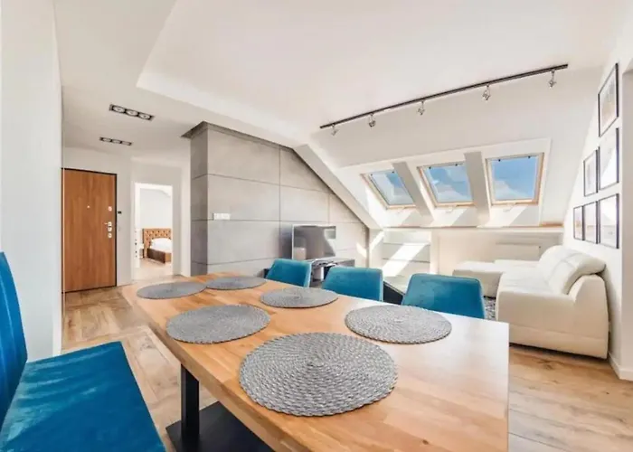 Апартаменты Close-urban Chic - Great Location - Swietej Barbary