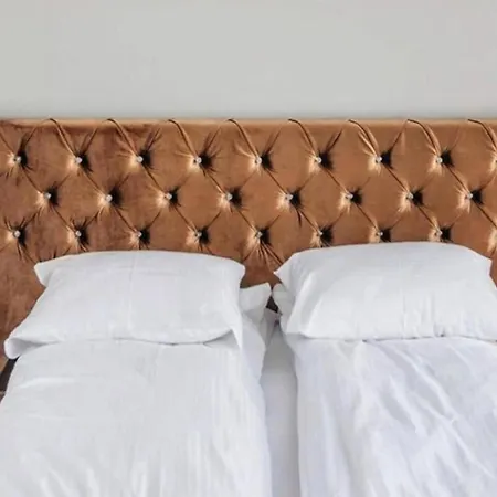 Urban Chic - Great Location - Swietej Barbary Apartment